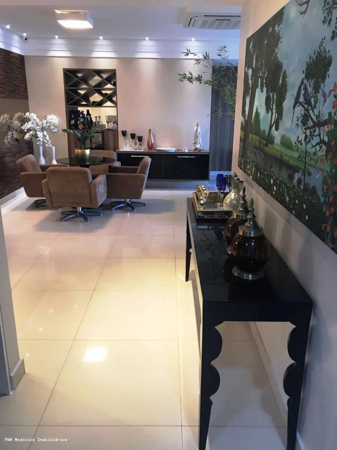 Apartamento, 4 quartos, 215 m² - Foto 21